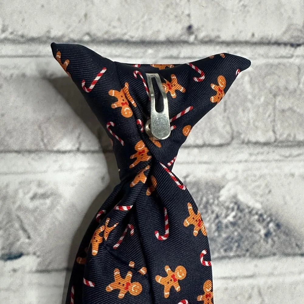 Wembley Boys Navy Gingerbread & Candy cane Clip On Tie ONE SIZE (RN 43170)
